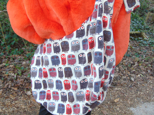 Owl Extra Large Sling Tote