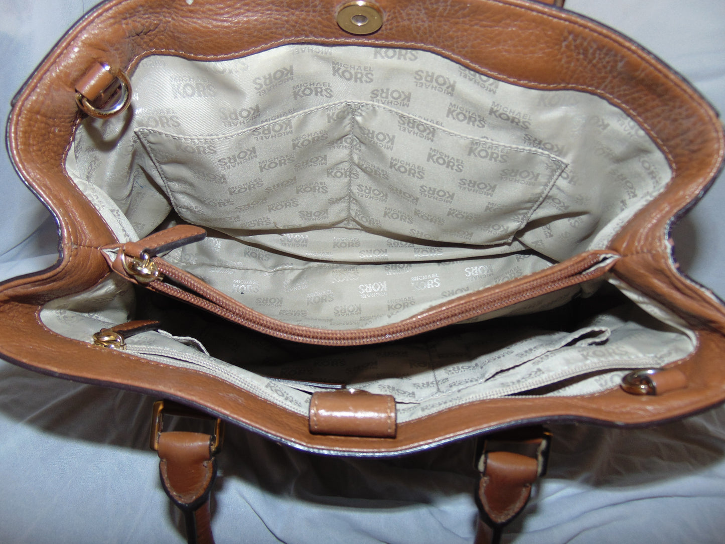 Tan Mchael Kors Handbag