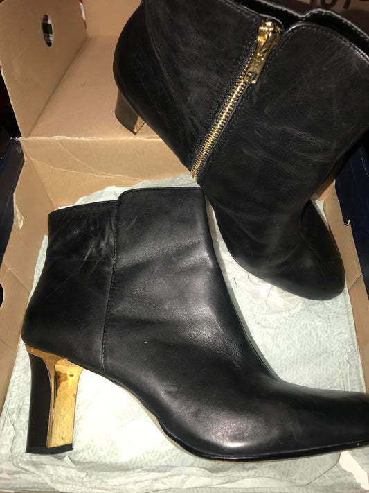 Anne Klein Gold trim Bootie